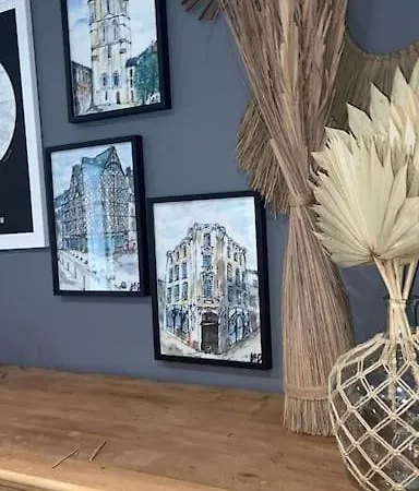 La Maison Du Pressoir بيت للعطل *